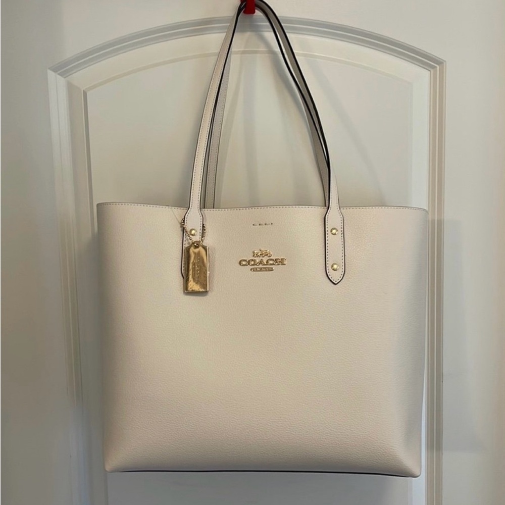 Coach Cream Leather Tote with Gold Hardware